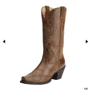 Ariat Round Up D Toe Wingtip Western Boot